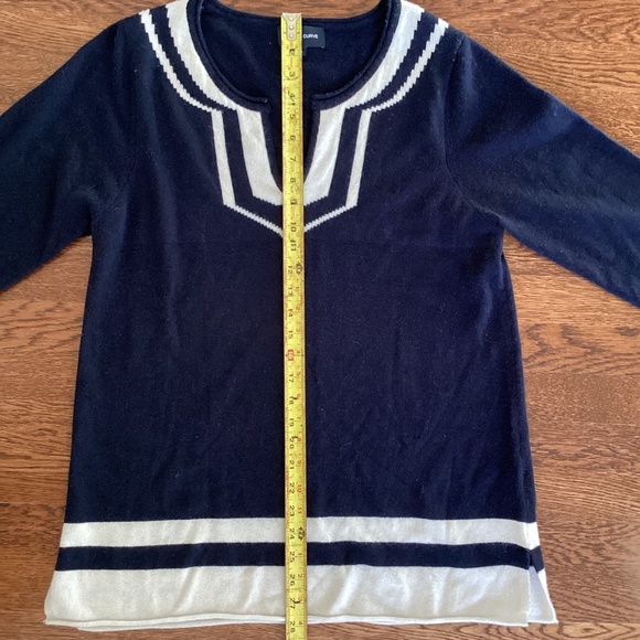 French Curve 100% Cashmere Navy Blue/White V-Neck Tunic Sweater Top Luxury NWOT - Picture 9 of 12